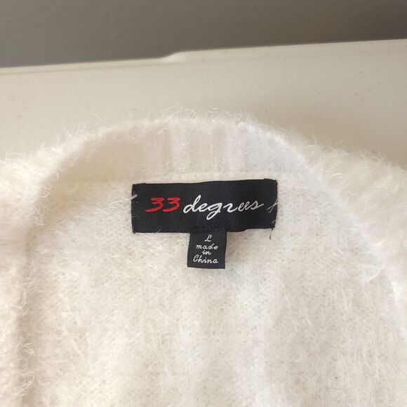 Womens Off-White Holiday Plush Fuzzy Cardigan Large Sweater 33 Degrees Snowflake - Picture 4 of 7